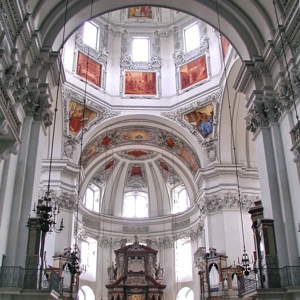 Salzburg Cathedral: Interior