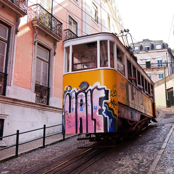 Funicular: Elevador da Glória  