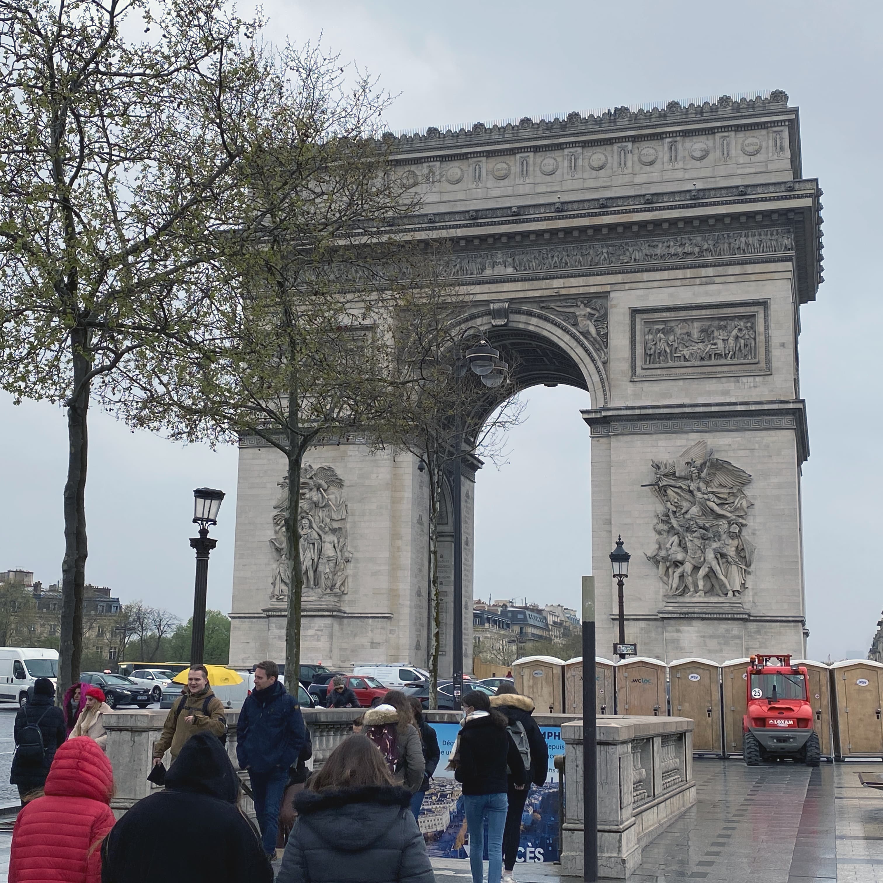 Approaching the Arc de Triomphe