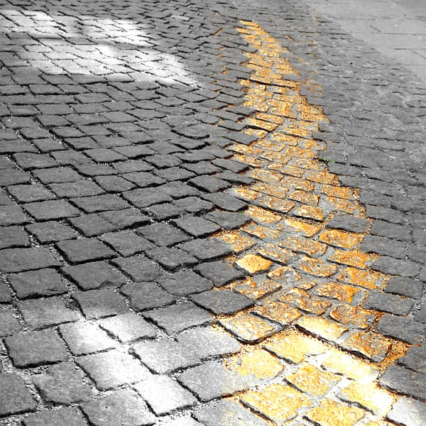 To Odeonsplatz via Viscardigasse