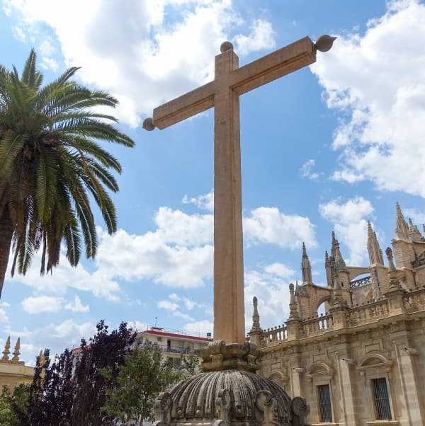Archives, Plaza del Triunfo, Golden Age