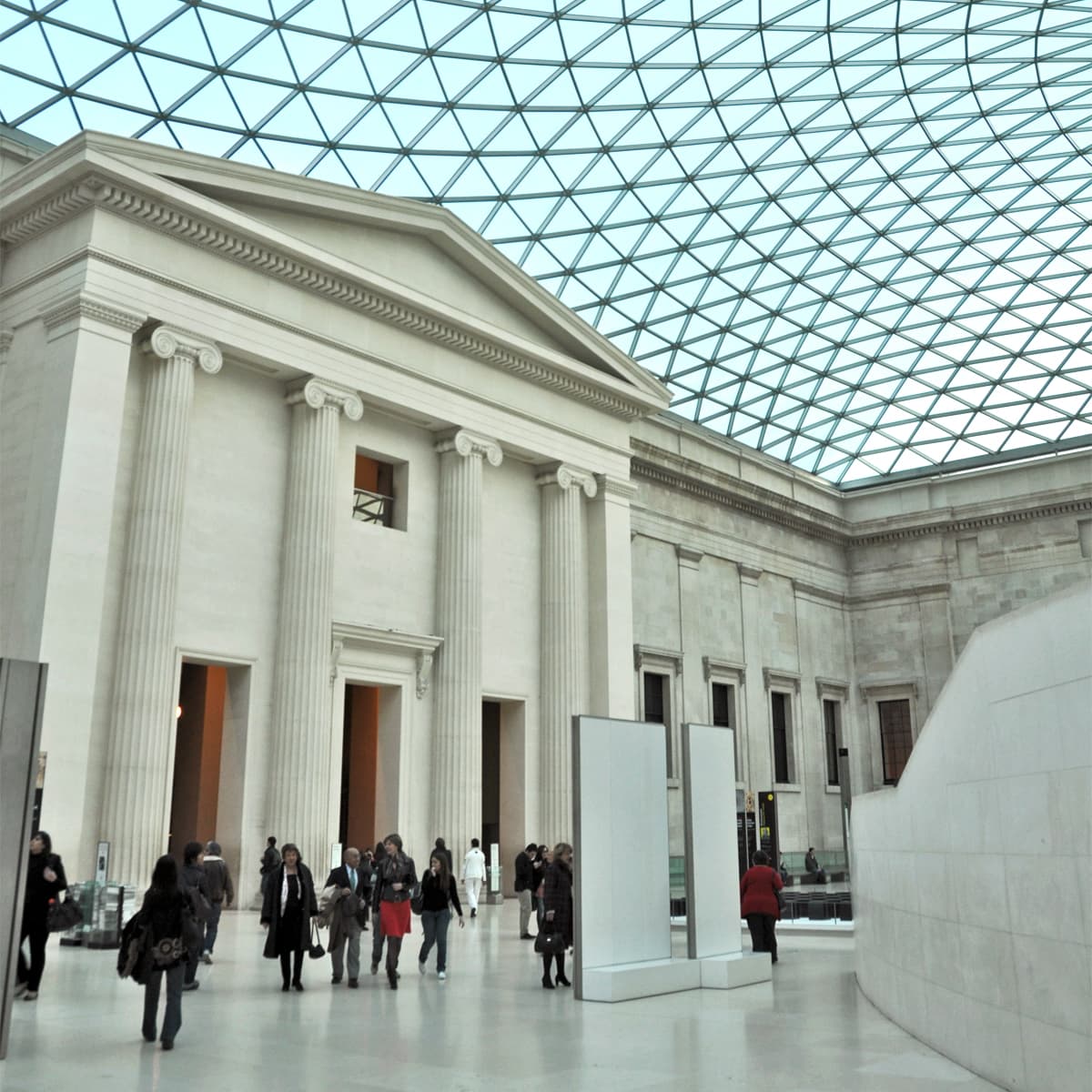 Tour Begins: The Great Court