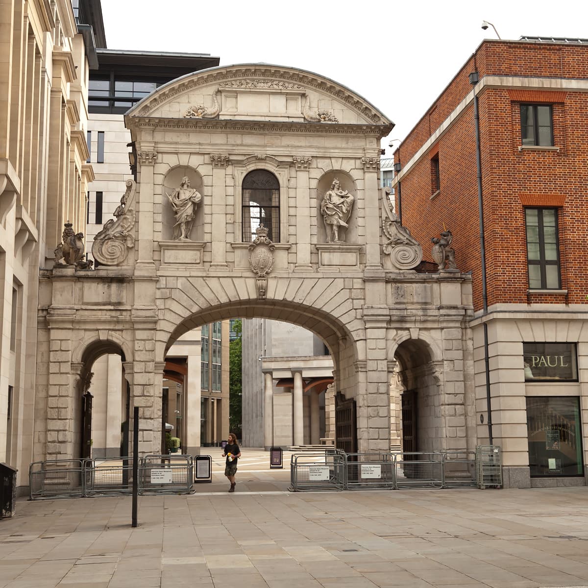 Temple Bar, Paternoster Square