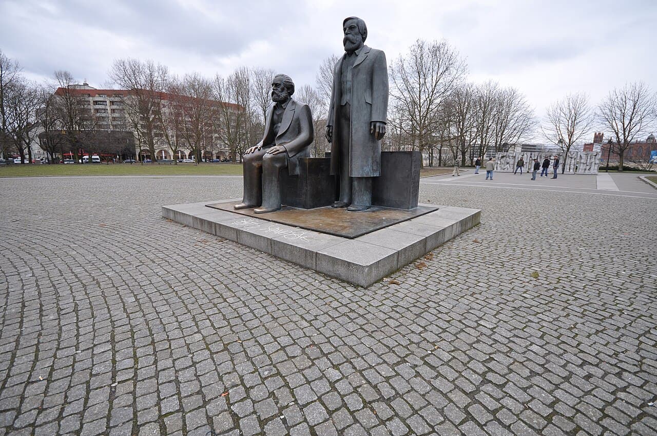 Marx-Engels-Forum